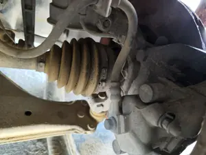 Foto de PINZA DE FRENO DELANTERA IZQUIERDA OPEL ZAFIRA B 1.9 CDTI (120 CV / 88 KW) referencia 93176426