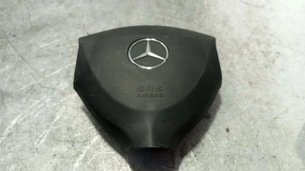 Foto de AIRBAG DELANTERO IZQUIERDO MERCEDES-BENZ CLASE A (BM 169) 1.7 CAT (116 CV / 85 KW) referencia 116202100483