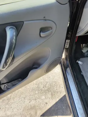 Foto de CENTRALITA CONFORT CITROEN XSARA PICASSO 1.6 HDi CAT (9HY / DV6TED4) (109 CV / 80 KW)