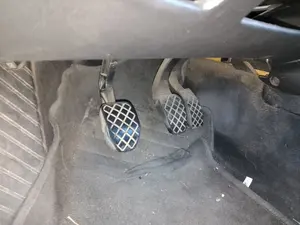 Foto de PEDAL FRENO VOLKSWAGEN PASSAT BERLINA (3B3) 1.9 TDI (131 CV / 96 KW)