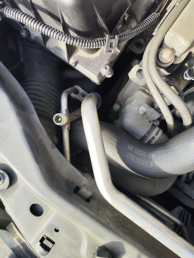 Foto de TUBOS AIRE ACONDICIONADO OPEL VECTRA C BERLINA 2.2 16V DTI CAT (Y 22 DTR / L50) (125 CV / 92 KW)