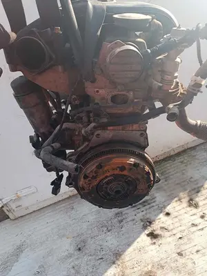 Foto de MOTOR COMPLETO SEAT CORDOBA BERLINA (6K2) referencia AQM foto 4