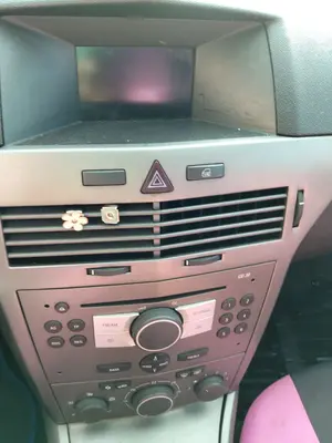 Foto de WARNING OPEL ASTRA H BERLINA