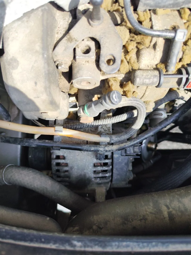 Foto de ALTERNADOR RENAULT MEGANE II GRANDTOUR 1.5 dCi Diesel CAT (86 CV / 63 KW)