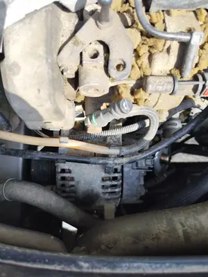 Foto de ALTERNADOR RENAULT MEGANE II GRANDTOUR 1.5 dCi Diesel CAT (86 CV / 63 KW)