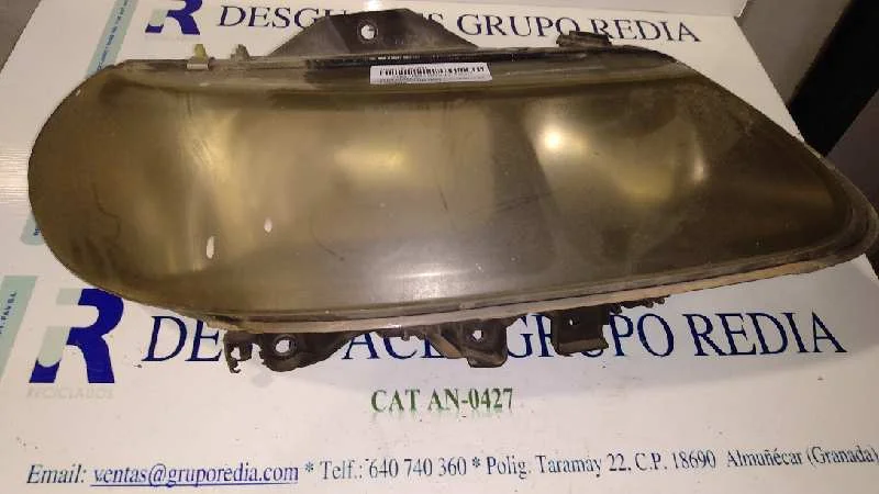 Foto de FARO DERECHO RENAULT LAGUNA (B56) referencia 14942000R