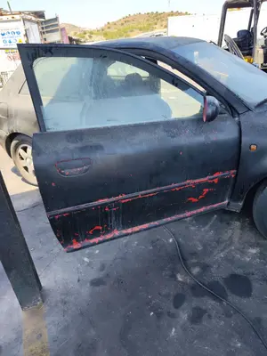 Foto de PUERTA DELANTERA DERECHA AUDI A3 (8L) 1.9 TDI (110 CV / 81 KW) referencia 8L3831052C