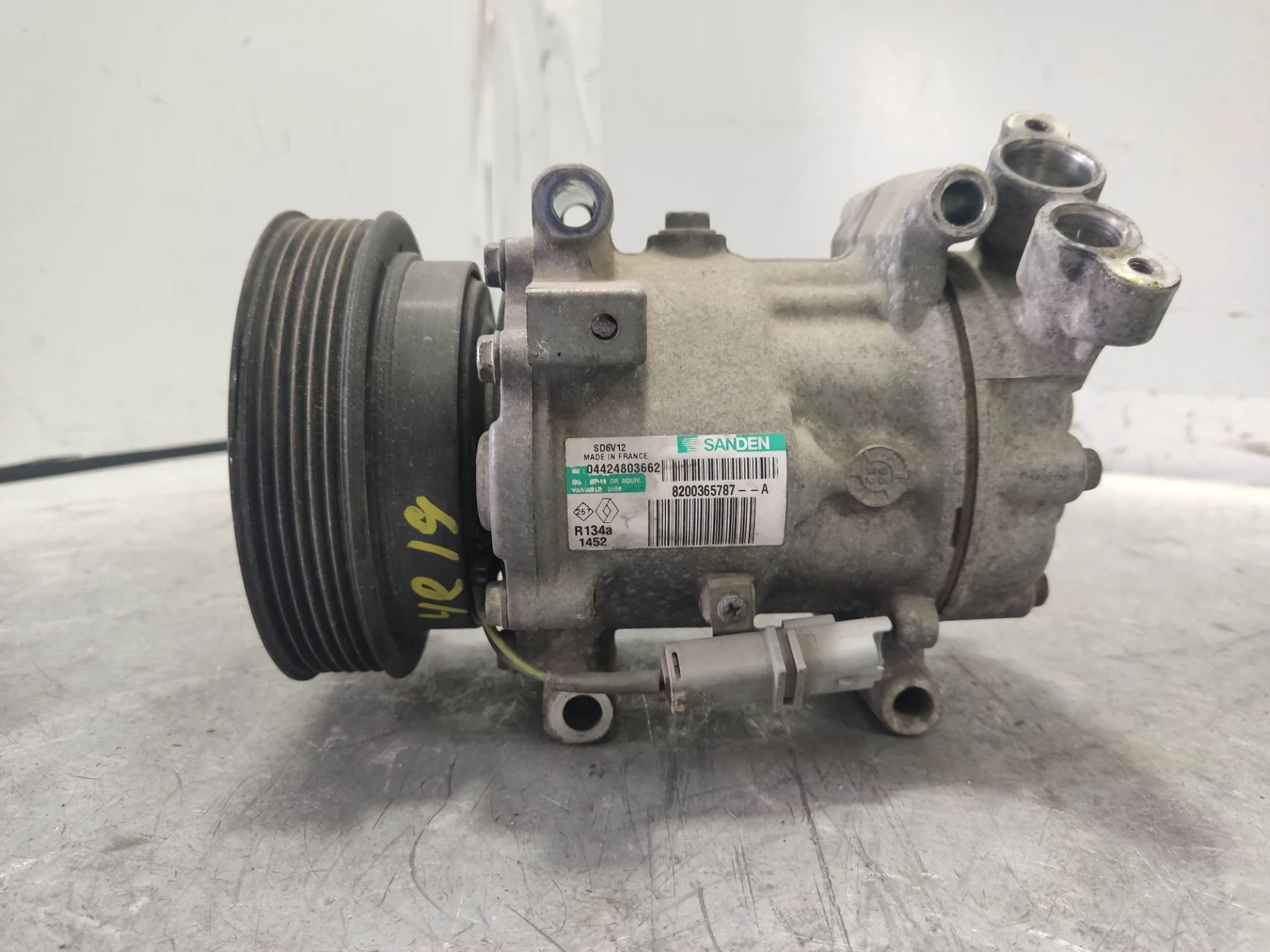 Foto de COMPRESOR AIRE ACONDICIONADO RENAULT CLIO III 1.5 dCi Diesel CAT (86 CV / 63 KW) referencia 8200365787
