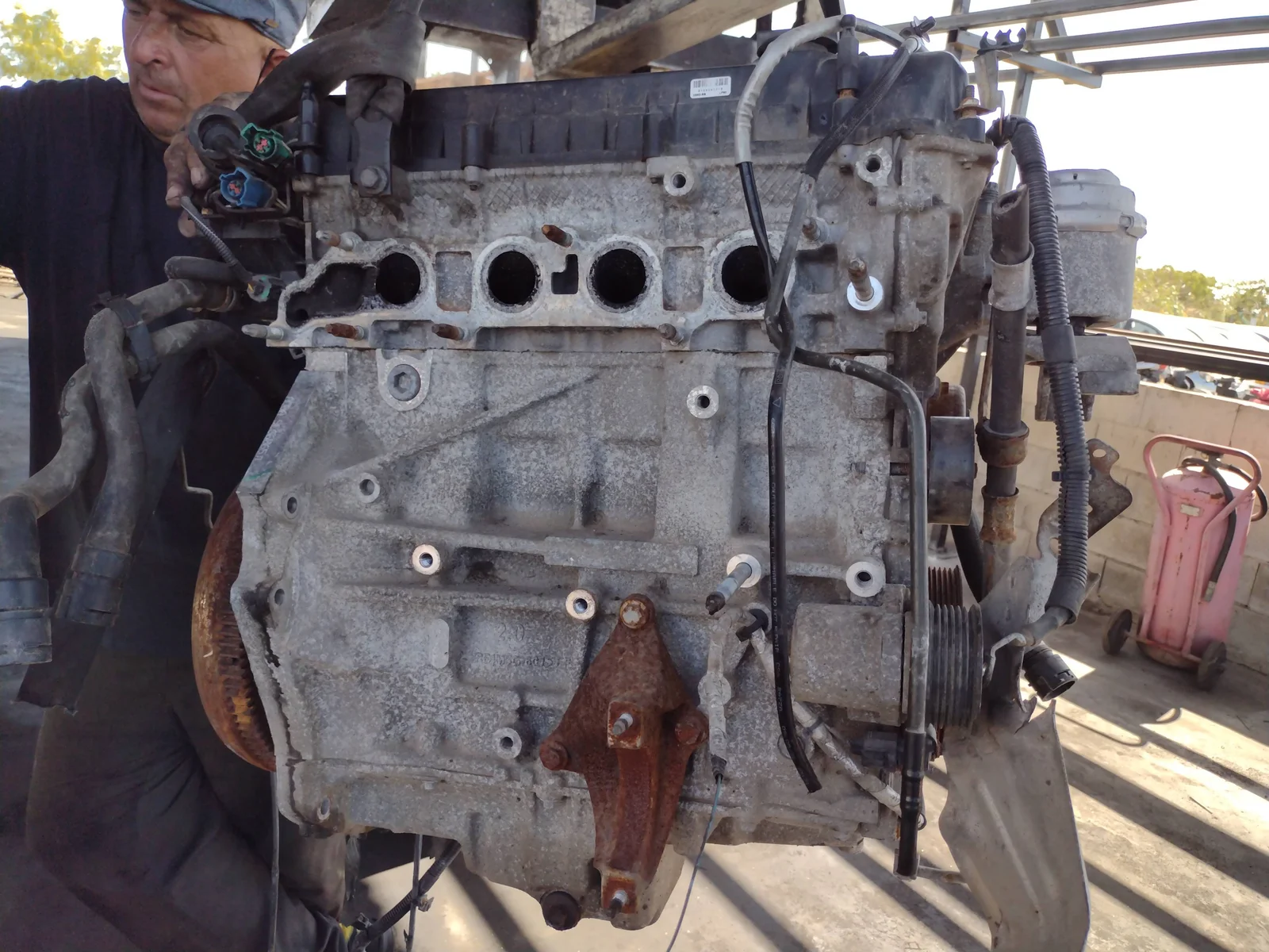 Foto de MOTOR COMPLETO FORD MONDEO SPORTBREAK (CA2) referencia AOBA