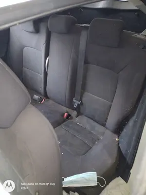 Foto de ASIENTOS TRASERO IZQUIERDO KIA RIO (UB) 1.2 CAT (86 CV / 63 KW) referencia 893601W610BDR