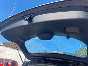 Foto de GUARNECIDO PORTON TRASERO NISSAN QASHQAI (J10) 2.0 16V CAT (141 CV / 104 KW)