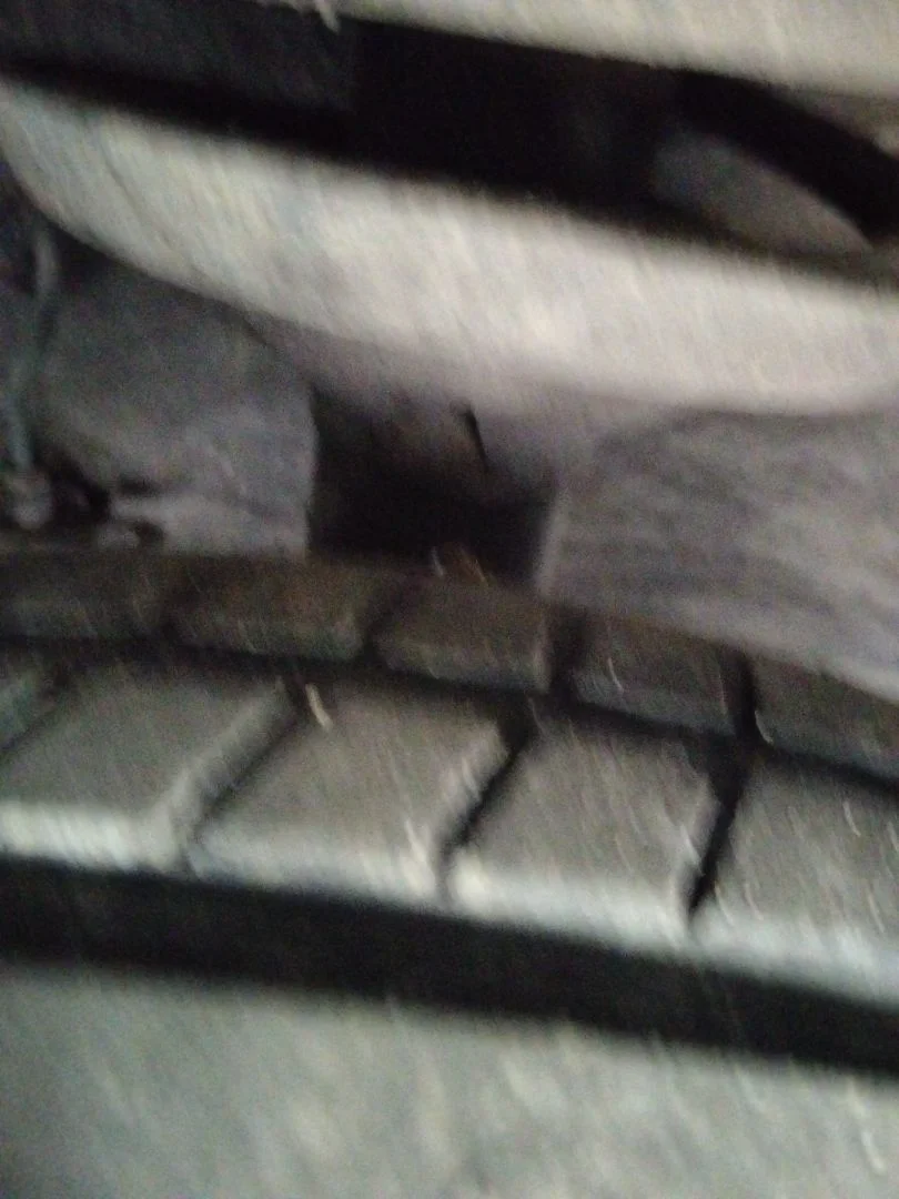 Foto de AMORTIGUADOR DELANTERO DERECHO SEAT IBIZA (6K1) 1.9 TDI (90 CV / 66 KW) referencia 6K0413031F