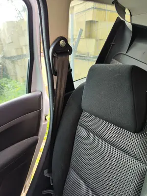 Foto de CINTURON SEGURIDAD TRASERO DERECHO PEUGEOT 307 BREAK/ SW (S2) 2.0 16V HDi FAP CAT (RHR / DW10BTED4) (136 CV / 100 KW)