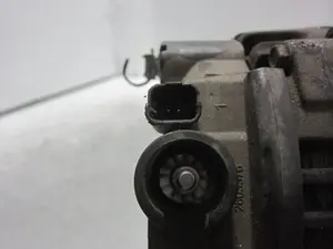 Foto de ALTERNADOR CITROEN XSARA PICASSO 1.6 16V HDi (90 CV / 66 KW) referencia 9646321780 foto 2
