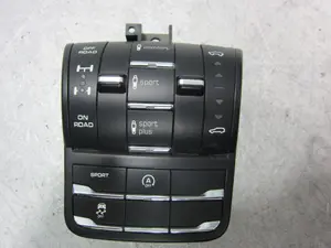 Foto de MANDO MULTIFUNCION PORSCHE CAYENNE (TIPO 92A) referencia 7P5927127GJ