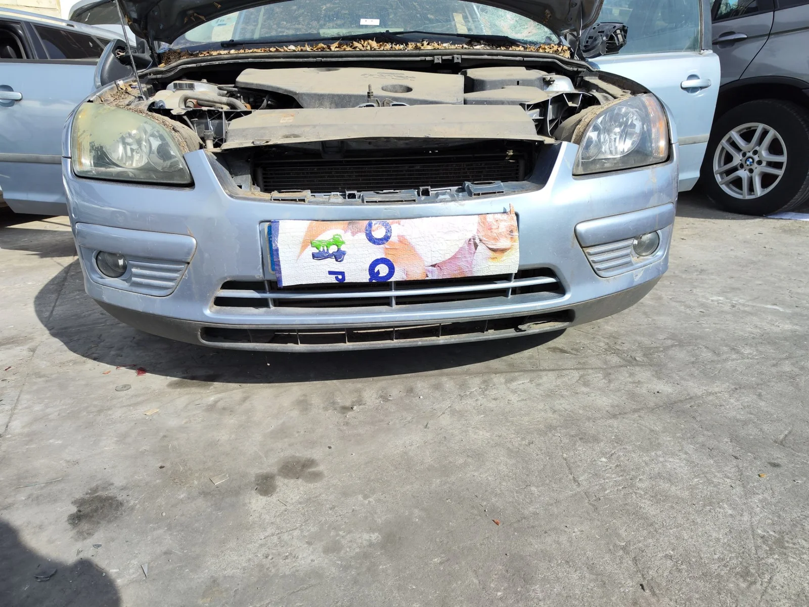 Foto de PARAGOLPES DELANTERO FORD FOCUS BERLINA (CAP) 1.8 TDCi Turbodiesel CAT (116 CV / 85 KW)