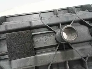 Foto de MOLDURA PORSCHE CAYENNE (TIPO 92A) referencia 7P0863600A foto 2