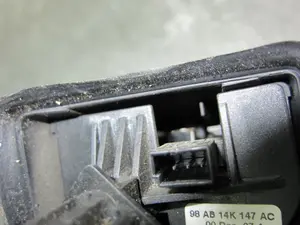 Foto de MANDO MULTIFUNCION FORD FOCUS BERLINA (CAK) 1.6 16V CAT (101 CV / 74 KW) referencia 98AB14K147AC foto 3