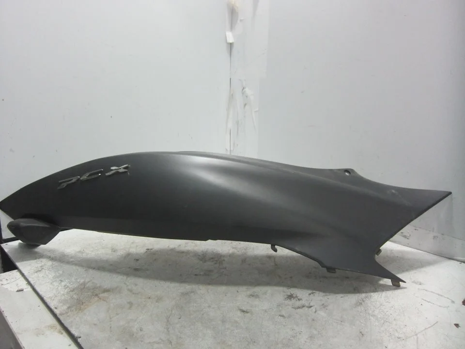 Foto de CARENADO HONDA PCX 125 125 cm3 - 9 kW (12 CV / 9 KW) referencia 83510-K97-T001