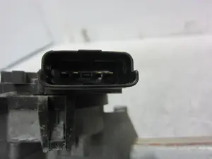 Foto de MOTOR LIMPIA DELANTERO CITROEN C3 1.4 HDi (68 CV / 50 KW) referencia 96381178003 foto 3