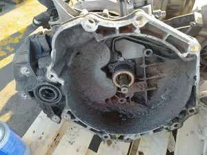 Foto de CAJA CAMBIOS OPEL ASTRA J BERLINA 5P referencia M32012D1 foto 1
