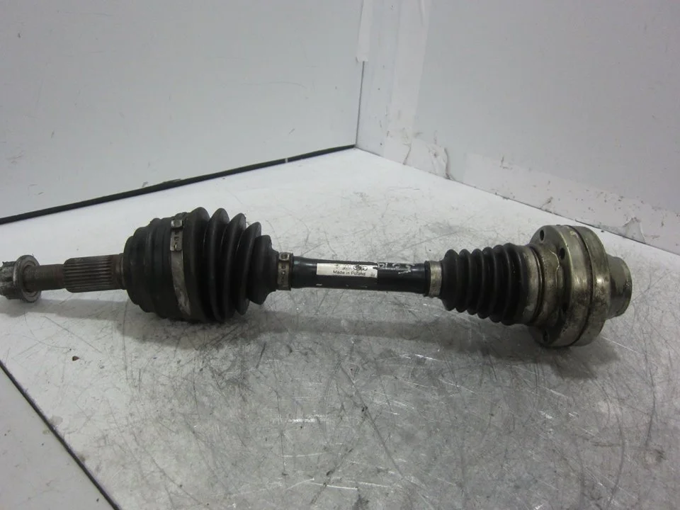 Foto de TRANSMISION DELANTERA IZQUIERDA PORSCHE CAYENNE (TIPO 92A) referencia 7P0407271C