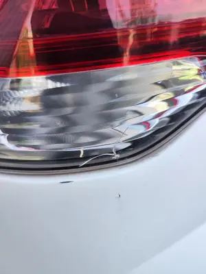 Foto de PILOTO TRASERO IZQUIERDO PEUGEOT 3008 1.6 Blue-HDI FAP (120 CV / 88 KW) foto 2