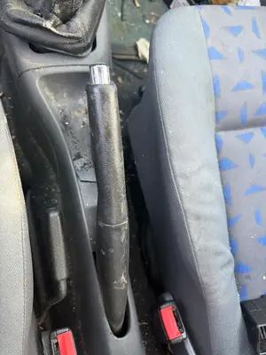 Foto de PALANCA FRENO SEAT CORDOBA BERLINA (6K2)