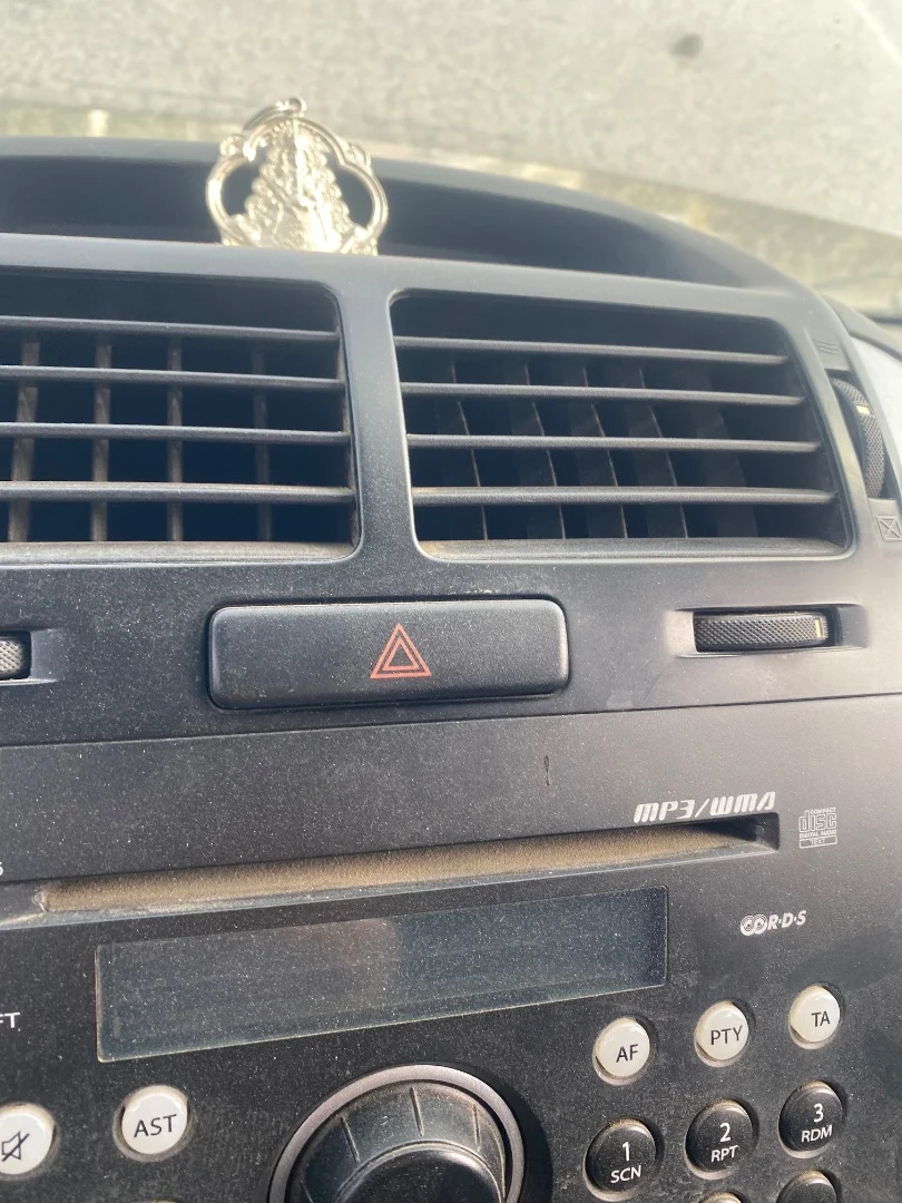 Foto de WARNING SUZUKI GRAND VITARA (JB/JT) 2.0 16V CAT (140 CV / 103 KW)