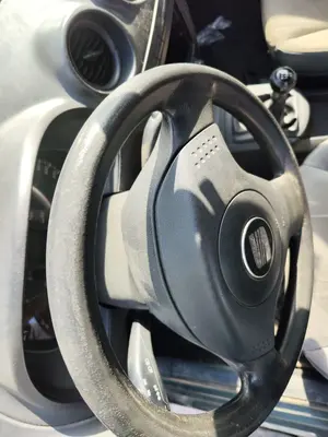 Foto de VOLANTE SEAT CORDOBA BERLINA (6L2) 1.4 16V (75 CV / 55 KW) referencia 6L0419091M FKZ foto 7