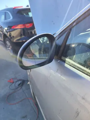 Foto de RETROVISOR IZQUIERDO SEAT CORDOBA BERLINA (6L2) 1.9 TDI (131 CV / 96 KW) foto 2