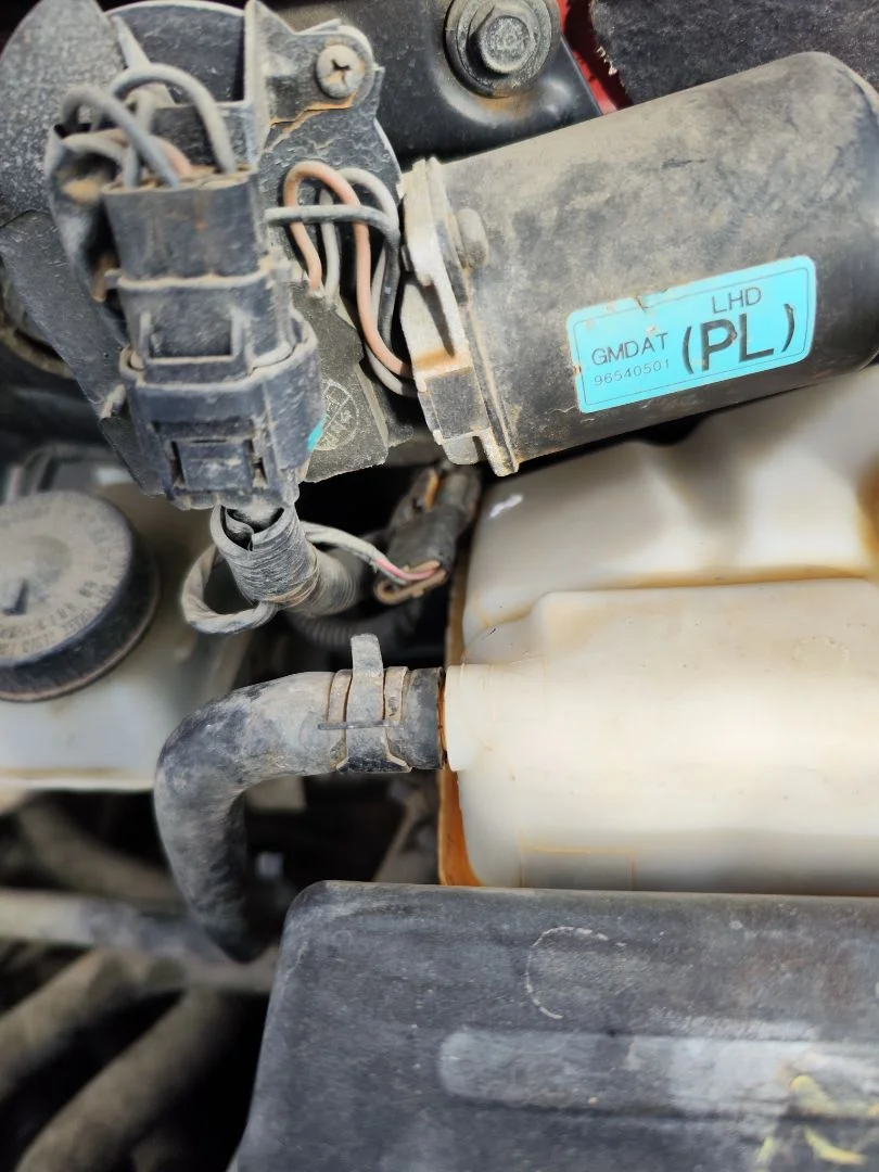Foto de MOTOR LIMPIA DELANTERO CHEVROLET KALOS 1.2 CAT (72 CV / 53 KW)