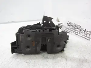 Foto de CERRADURA PUERTA DELANTERA DERECHA FORD FOCUS C-MAX (CAP)(2003) 1.8 TDCi Turbodiesel CAT (116 CV / 85 KW) referencia R21812AK