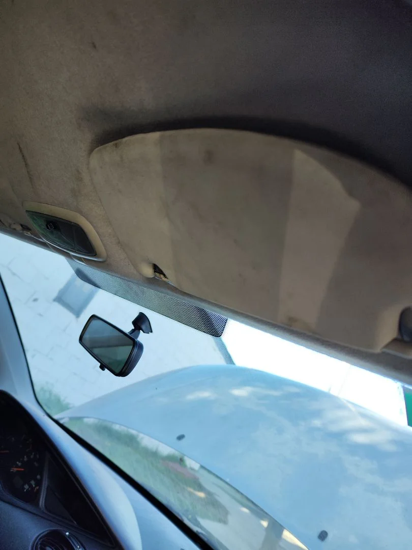 Foto de PARASOL DERECHO FORD FOCUS FAMILIAR (CAK) 1.8 TDCi Turbodiesel CAT (116 CV / 85 KW)