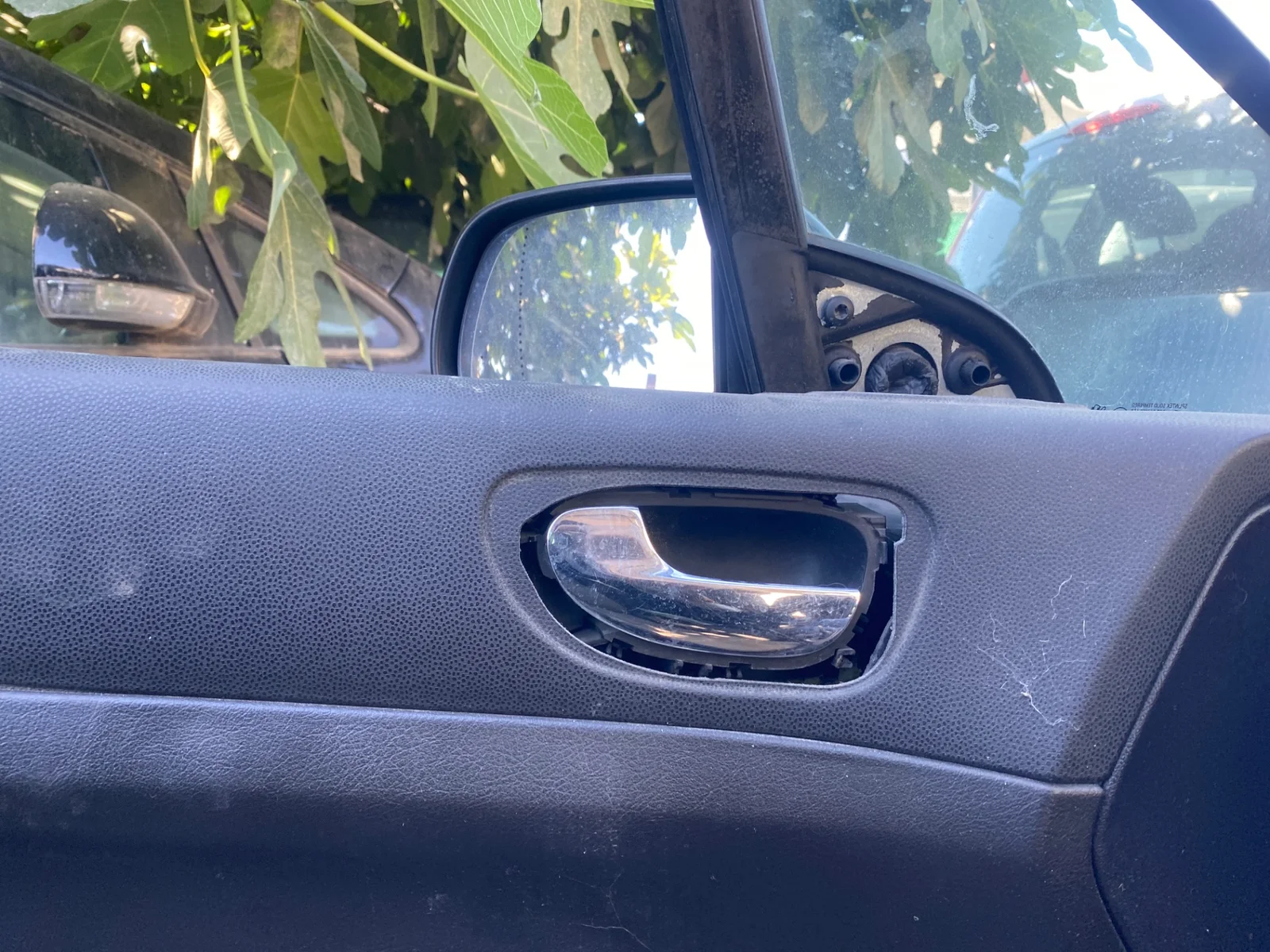 Foto de MANETA INTERIOR DELANTERA IZQUIERDA PEUGEOT 307 CC CABRIO-COUPÉ (S2) 2.0 16V HDi FAP CAT (RHR / DW10BTED4) (136 CV / 100 KW) referencia 9143F4