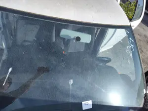 Foto de PARABRISAS VOLKSWAGEN GOLF IV BERLINA (1J1)(10.1997) 2.0  (116 CV / 85 KW)