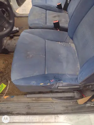 Foto de ASIENTO DELANTERO IZQUIERDO CITROEN JUMPY 2.0 HDi CAT (RHX / DW10BTED) (94 CV / 69 KW)