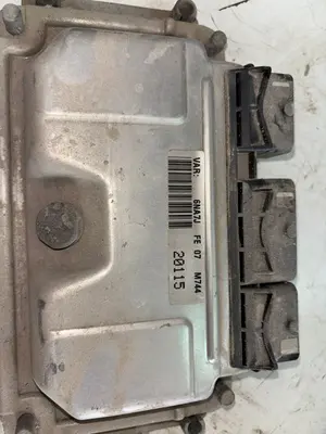 Foto de CENTRALITA MOTOR UCE CITROEN XSARA PICASSO referencia 0261206633 foto 2