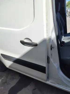 Foto de CERRADURA PUERTA LATERAL DERECHA CITROEN BERLINGO FURGÓN 1.6 Blue-HDI FAP (99 CV / 73 KW)