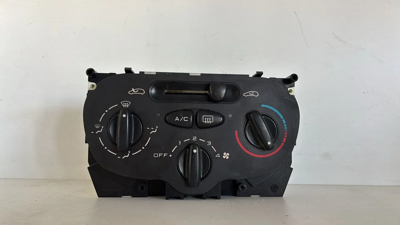 Foto de MANDO CALEFACCION / AIRE ACONDICIONADO PEUGEOT 207 SW 1.4 16V VTi (95 CV / 70 KW) referencia 1068701