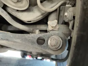 Foto de BIELETA ESTABILIZADORA TRASERA DERECHA AUDI A4 AVANT (8E) 3.0 V6 24V TDI (233 CV / 171 KW)