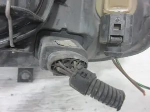 Foto de FARO DERECHO SEAT IBIZA (6K1) 1.4 (60 CV / 44 KW) referencia 6K1941032A foto 6