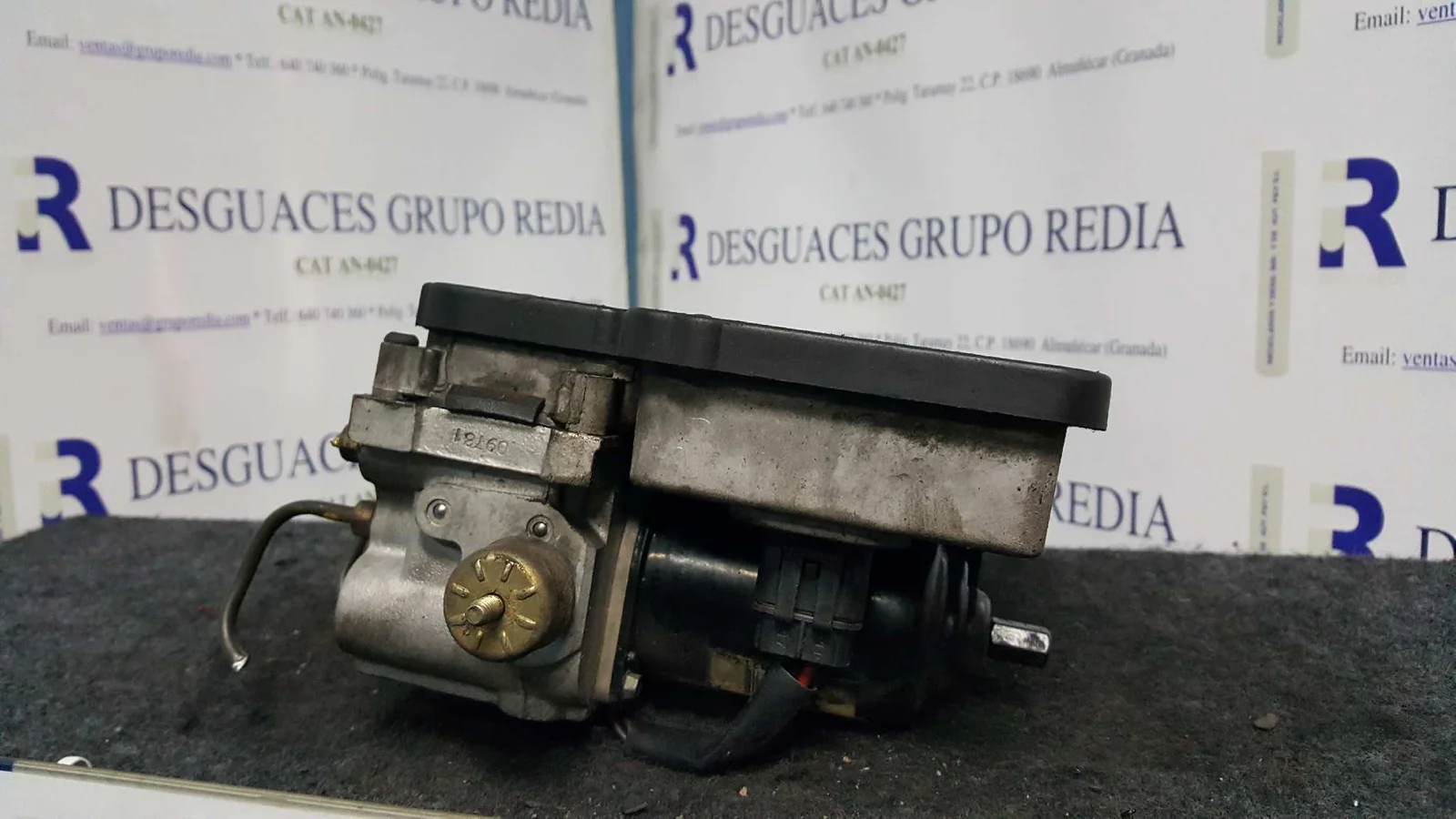 Foto de ABS OPEL VECTRA B BERLINA referencia 13039901