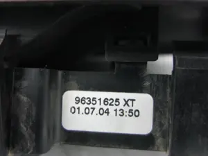 Foto de MANDO ELEVALUNAS DELANTERO DERECHO PEUGEOT 307 BREAK / SW (S1)(04.2002) 1.6 HDi (109 CV / 80 KW) referencia 96351625 foto 4