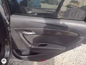 Foto de MANETA INTERIOR TRASERA DERECHA HYUNDAI I40 (VF) 1.7 CRDi CAT (136 CV / 100 KW)