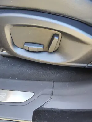 Foto de ASIENTO DELANTERO IZQUIERDO JAGUAR F-PACE 3.0 V6 Diesel CAT (301 CV / 221 KW) foto 2