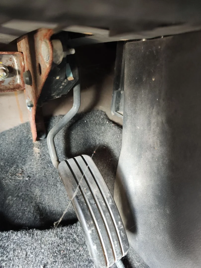 Foto de POTENCIOMETRO PEDAL RENAULT CLIO III 1.4 16V (98 CV / 72 KW)