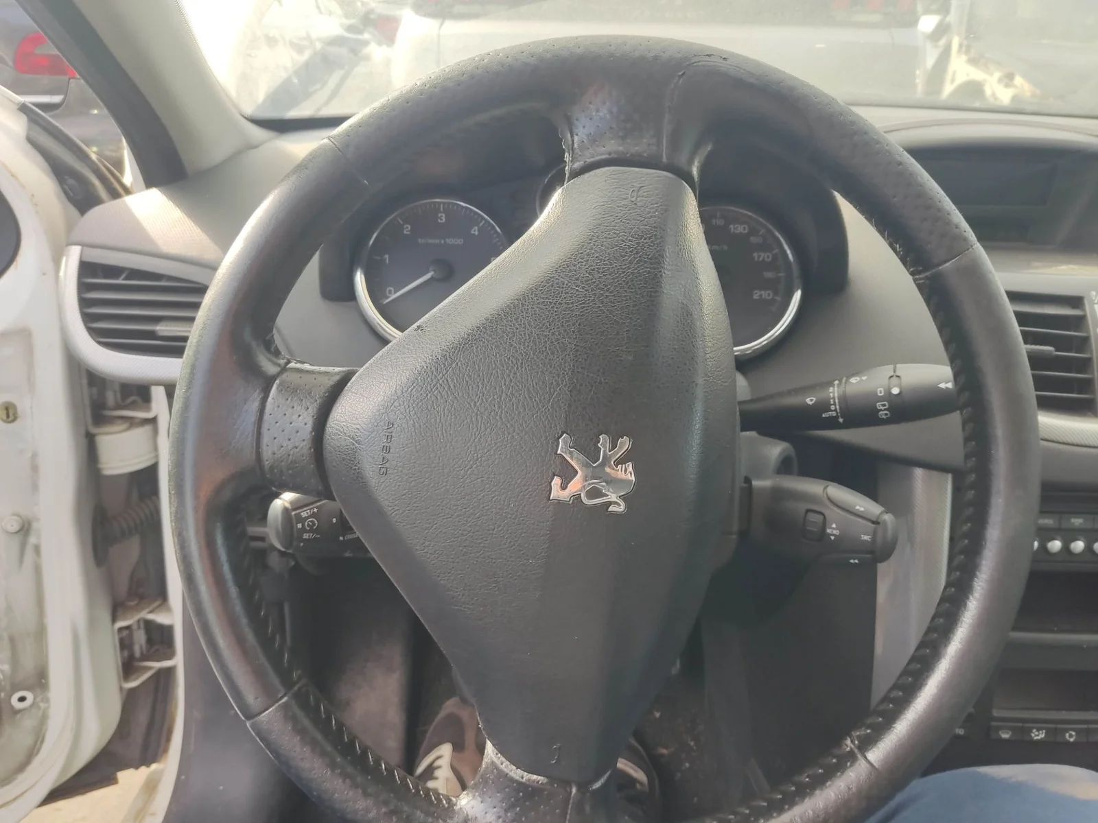 Foto de ANILLO AIRBAG PEUGEOT 207 1.6 HDi FAP CAT (9HZ / DV6TED4) (109 CV / 80 KW)