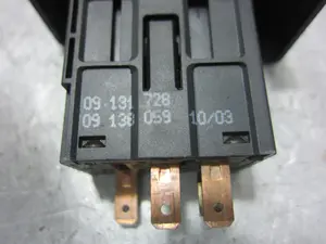 Foto de WARNING OPEL ASTRA G BERLINA 2.0 DTI (101 CV / 74 KW) referencia 09131728 foto 3