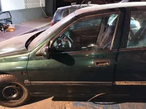 Foto de PUERTA DELANTERA IZQUIERDA PEUGEOT 406 BERLINA (S1/S2) 2.0 HDi CAT (90 CV / 66 KW) referencia 9002Q3